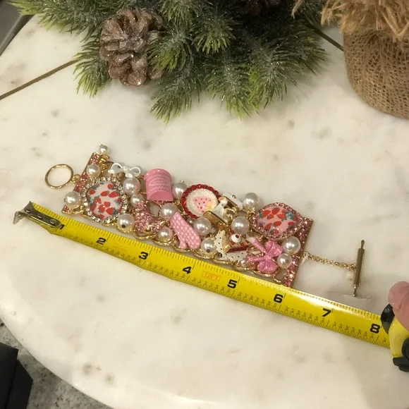 💖NWT💖 Betsey Johnson BABYCAKES CLUSTER BRACELET PINK - Picture 10 of 12